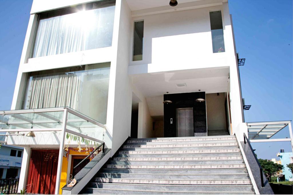 Hotel Highnest Singapperumalkovil 外观 照片