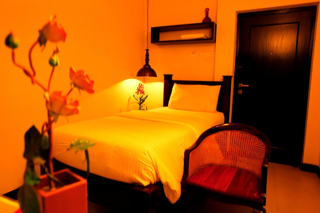 Hotel Highnest Singapperumalkovil 外观 照片