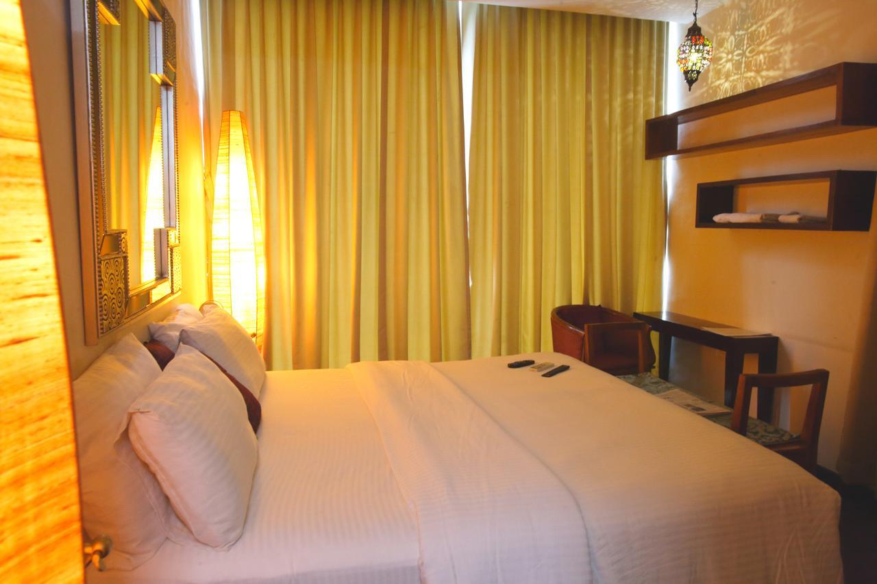 Hotel Highnest Singapperumalkovil 外观 照片
