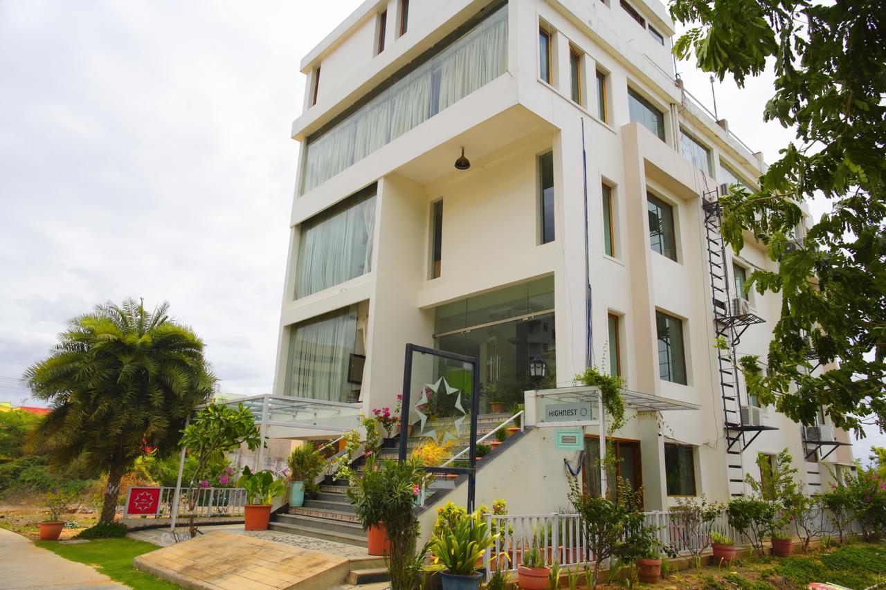 Hotel Highnest Singapperumalkovil 外观 照片