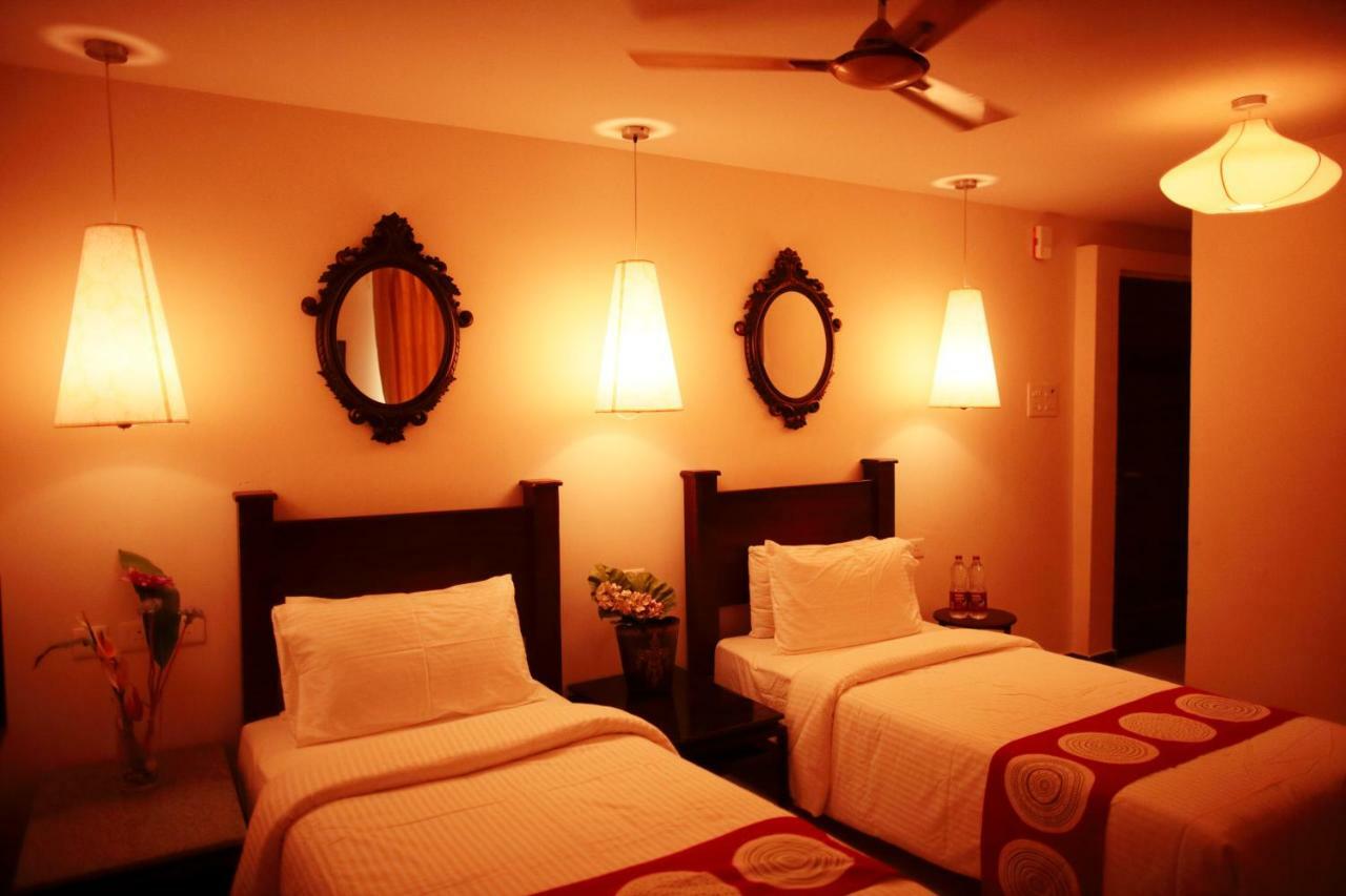Hotel Highnest Singapperumalkovil 外观 照片