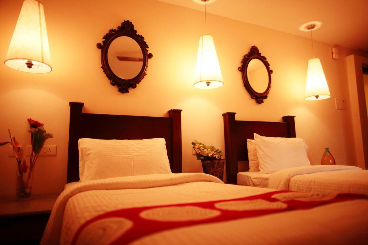 Hotel Highnest Singapperumalkovil 外观 照片